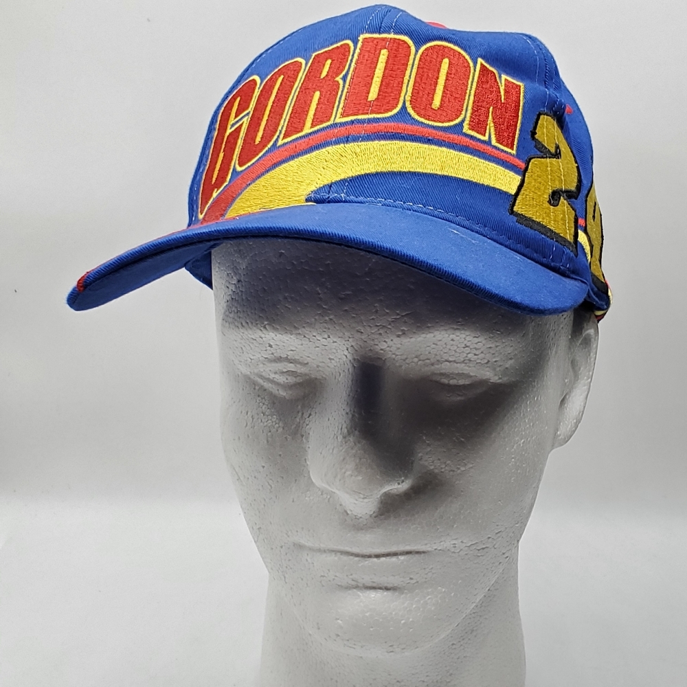 Rare Vintage Gordon 24 snapback hat *in like new condition*